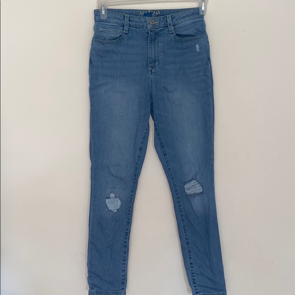 Arizona Mom Jeans